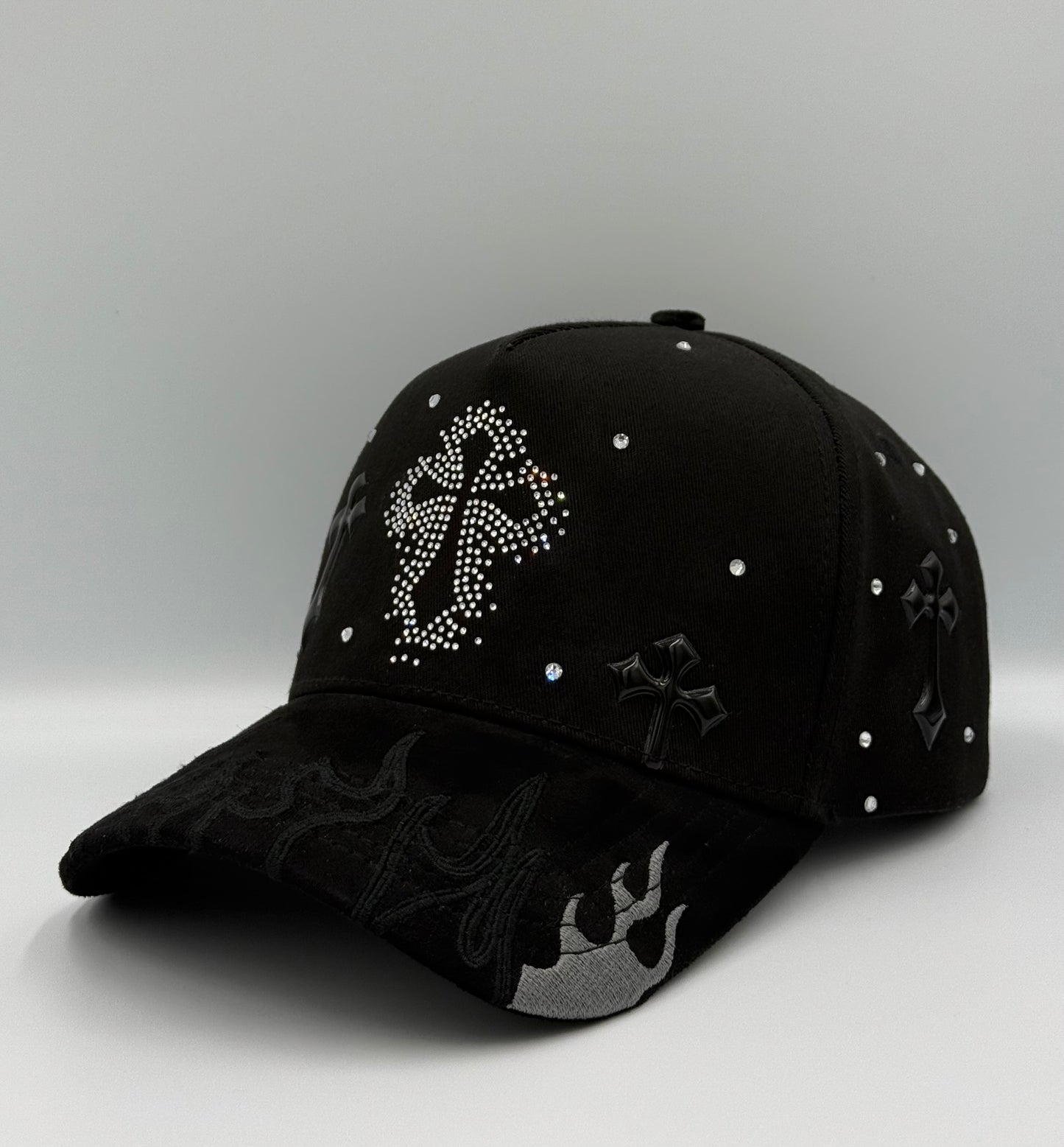 RIMVU RHINESTONE CROSS